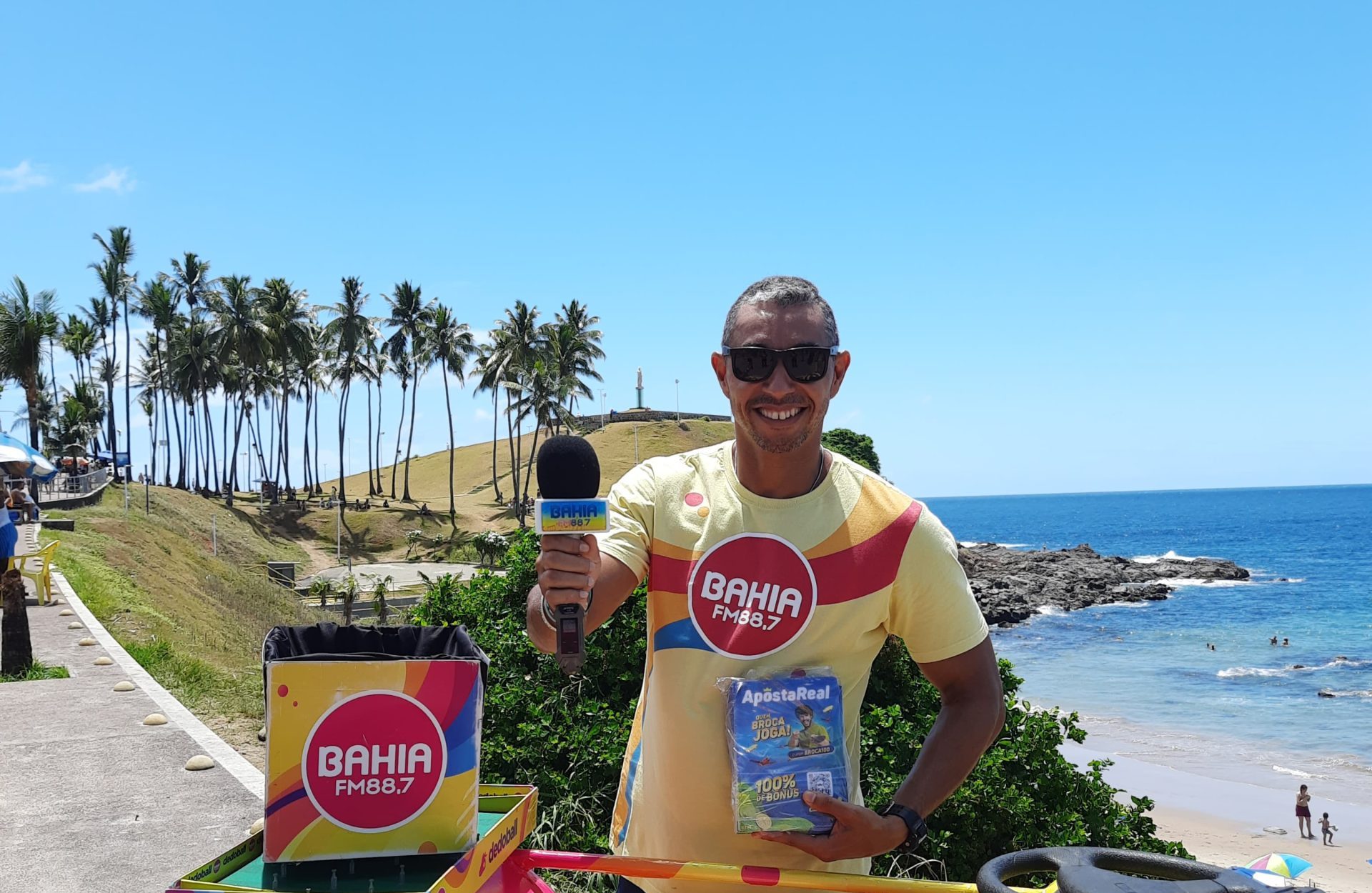 Aposta Real e Bahia FM nas ruas, perto de você!