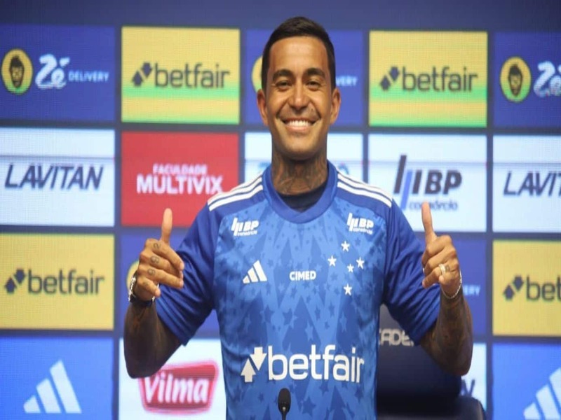 Dudu Teve Uma Passagem Curta e Ruim no Cruzeiro