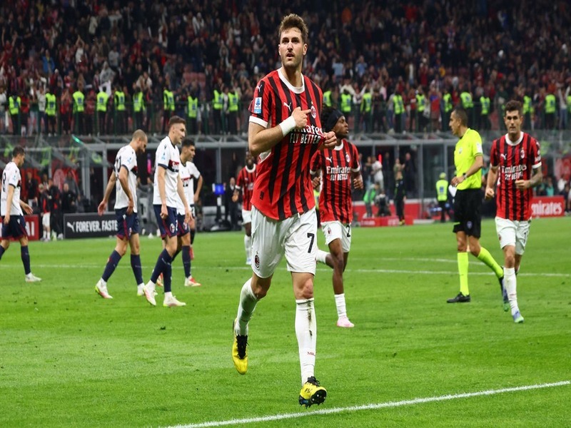 Jogador do Milan Comemora Gol contra Bologna - Reprodução: Yandex