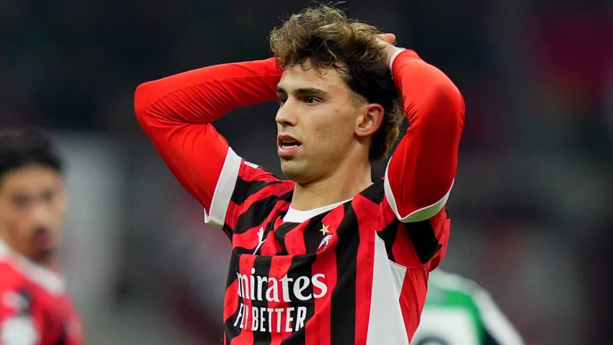 João Félix em ação pelo Milan