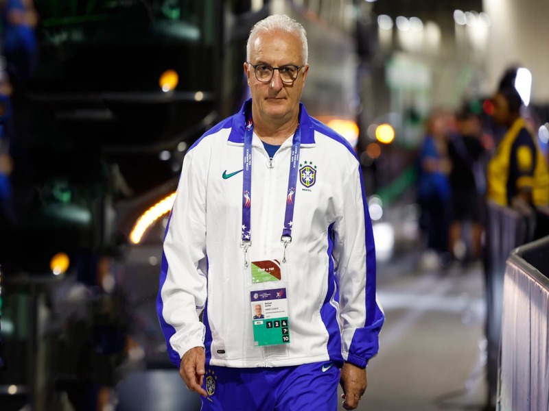 Dorival Jr na Seleção Brasileira - Reprodução: Yandex