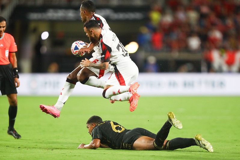 Flamengo x Bayern de Munique: Palpites, Escalações e Onde Assistir (29/06)