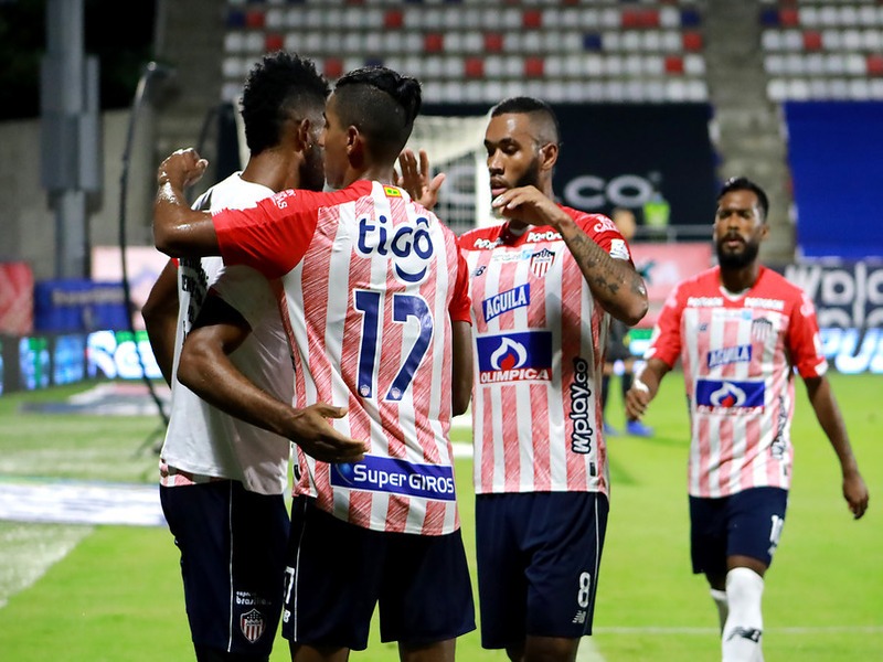 Jogadores do Junior Barranquilla - Reprodução: Yandex