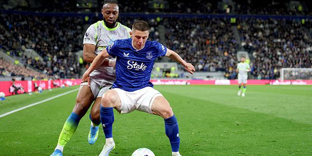 Manchester City 3 x 3 Everton: Golaço de Onana nos acréscimos paralisa campeões no Hill Dickinson Stadium | Reportagem